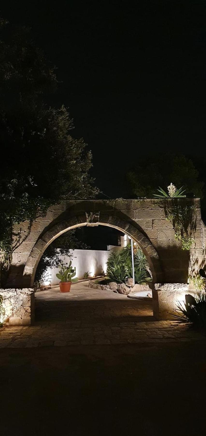 B&B Villa Gallo Torre Squillace Exterior foto